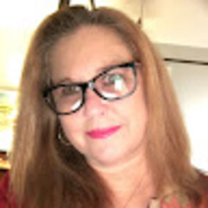 Meet your Posher, Cate